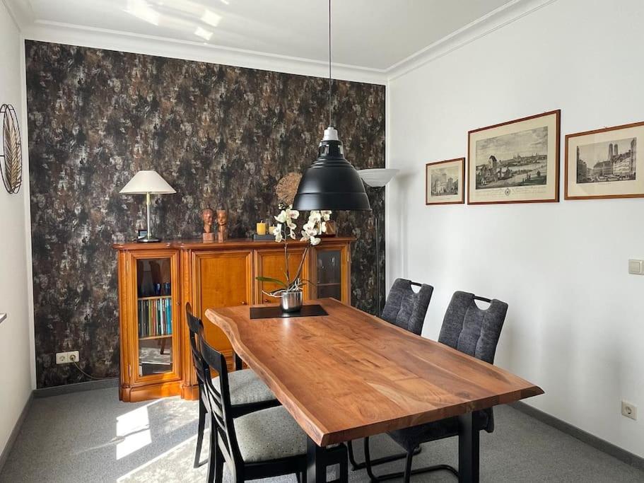 Wohnung In Stadtvilla, Dessau-Ziebigk Esterno foto